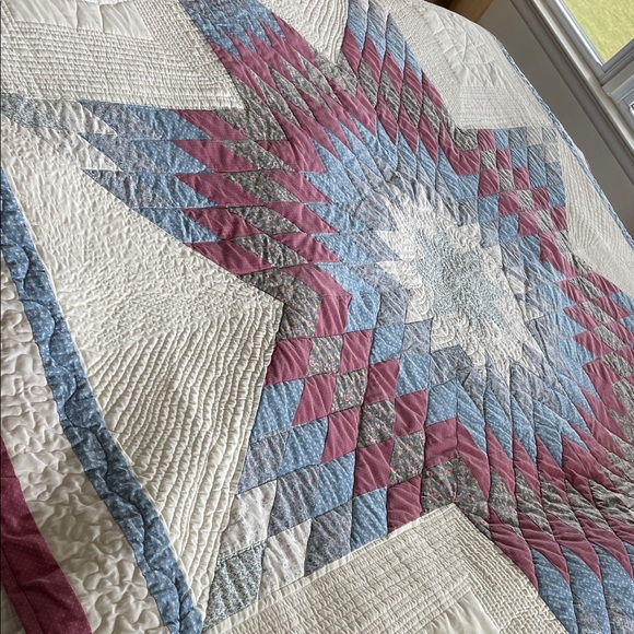 Handmade Quilt Full/Double Star Pattern Blue/Cream/Mauve ~82” square lightweight - Picture 8 of 16